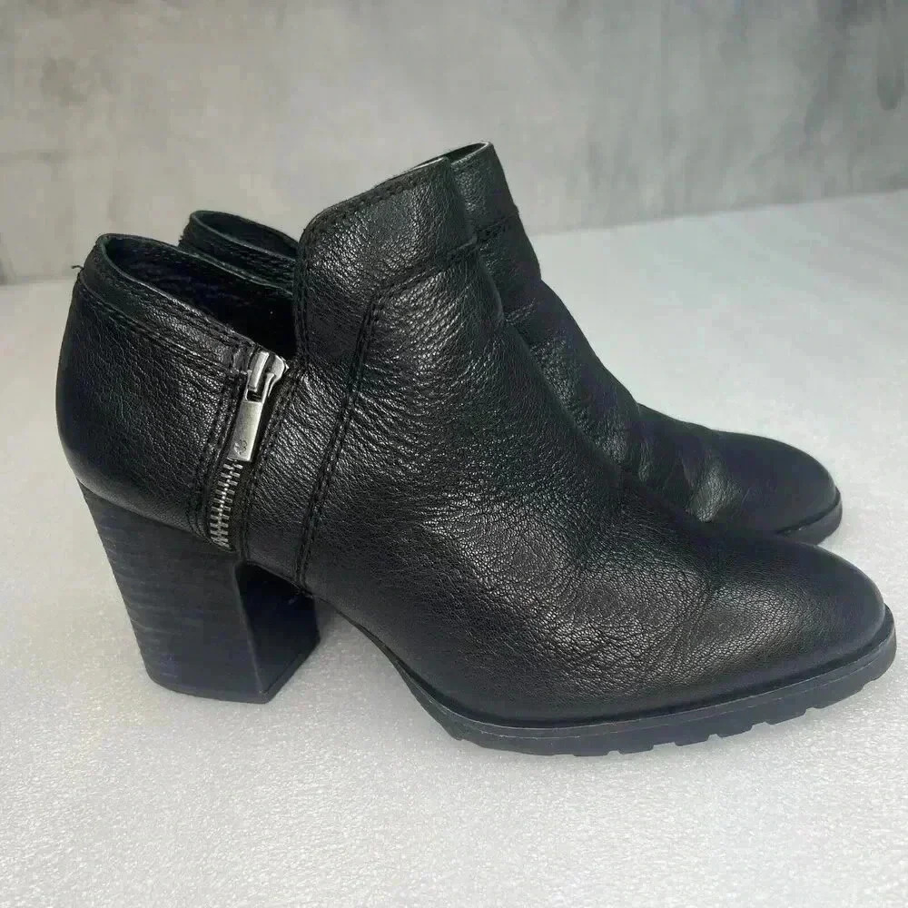 Lucky Brand Natlee Black Leather Ankle‎ Boots Booties Block Heel Zip Size 9.5